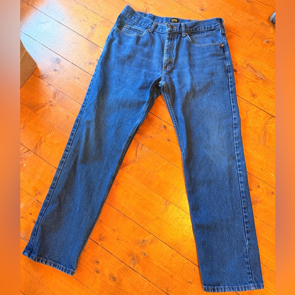 Vintage Lee Regular Fit Straight Leg Jeans in Medium Wash
